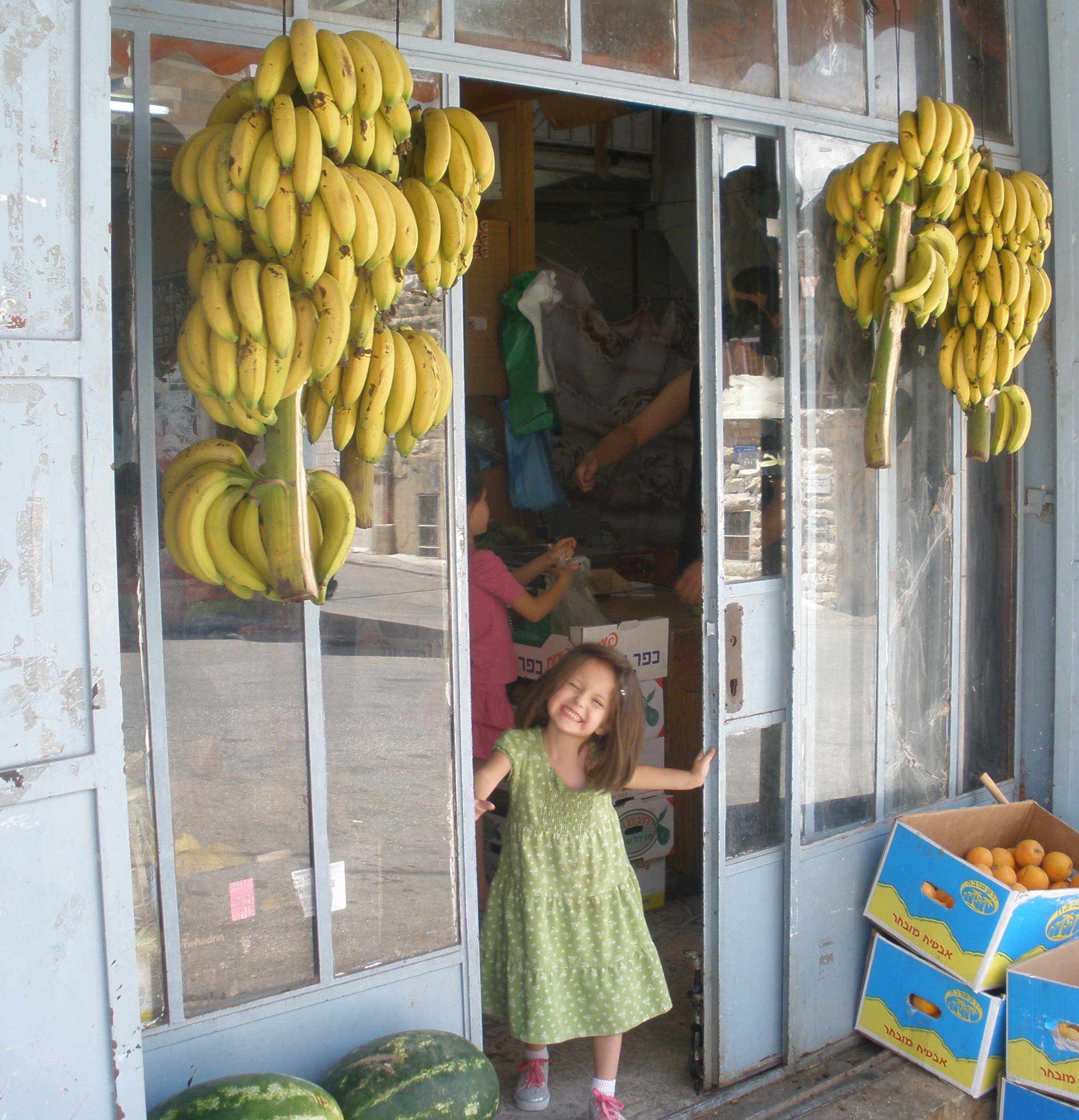 Opal and bananas